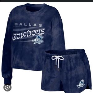 WEAR by Erin Andrews Navy Dallas Cowboys Tie-Dye Sweatshirt & Shorts Lounge Set